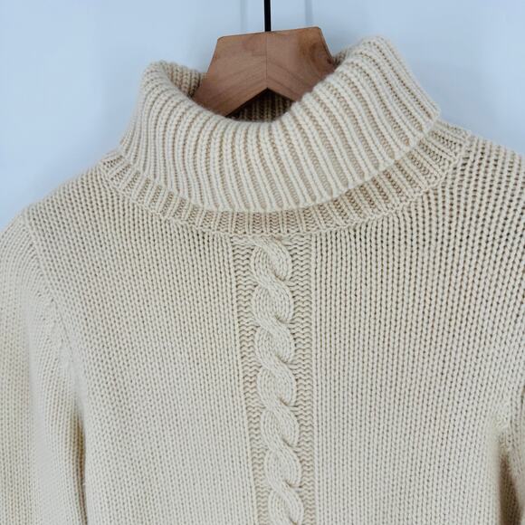 Cream Cable Knit Turtleneck Sweater Classic Chunky 100% Cashmere Knit Size Small - Picture 3 of 7